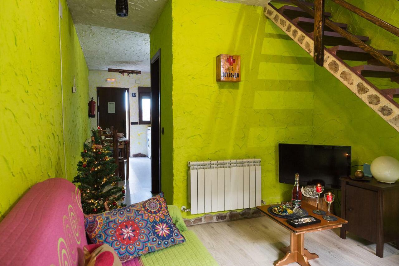 El Eden De Javier Guest House Robledillo Exterior photo